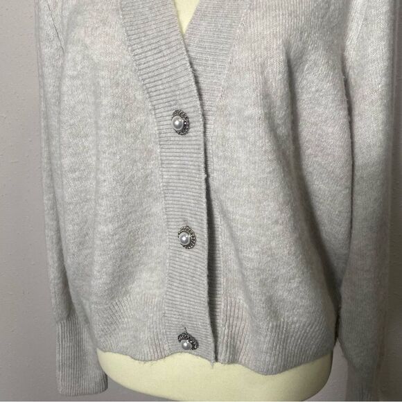 H&M Gray Wool Blend Pearl Button Super Soft Cardigan Sweater Women's Size XL - Picture 12 of 16